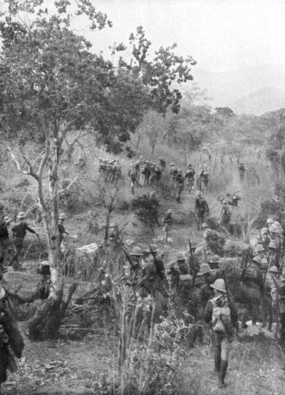 जर्मन ईस्ट अफ्रीका, प्रथम विश्व युद्ध, 1915 की सीमाओं पर झाड़ियों में ब्रिटिश सैनिक द्वारा अज्ञात