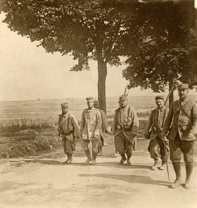 कब्जा कर लिया जर्मन शार्पशूटर, शैम्पेन, उत्तरी फ्रांस, c1914-c1918 द्वारा अज्ञात