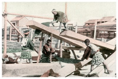 बढ़ई काम पर, जापान, 1904 द्वारा अज्ञात