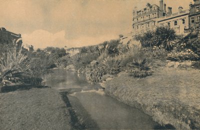 सेंट्रल प्लेजर गार्डन, द स्क्वायर की ओर देख रहे हैं, 1929 द्वारा अज्ञात