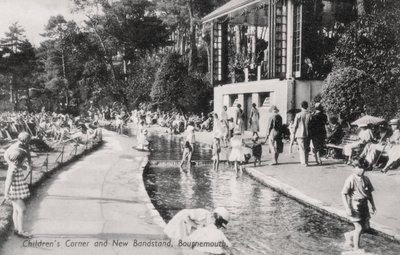 बाल कॉर्नर और न्यू बैंडस्टैंड, बोर्नमाउथ, डोरसेट, c1920s द्वारा अज्ञात