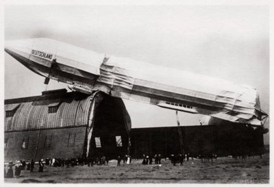 दुर्घटनाग्रस्त ज़ेपेलिन एलजेड 8 Deutschland II, डसेलडोर्फ, जर्मनी, 1911 1933 द्वारा अज्ञात