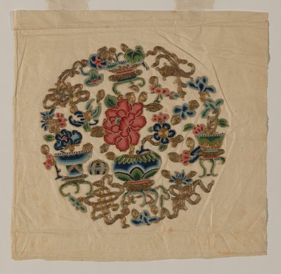 कट आउट मोटिफ़ नीडलवर्क, चीन, किंग राजवंश 1644-1911, 19वीं सदी। द्वारा अज्ञात