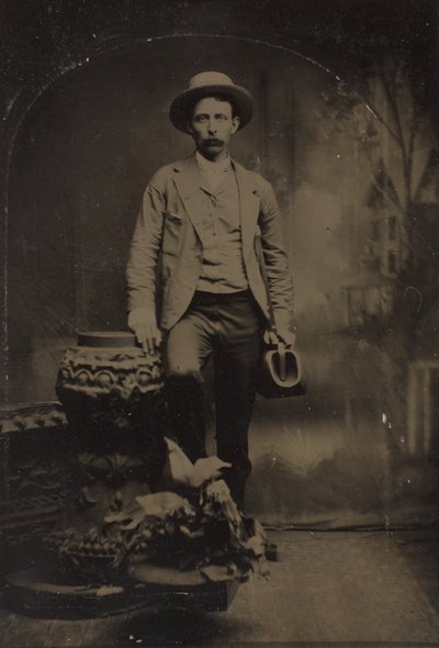 डॉ. जेए मार्शल, चिकित्सक और सर्जन, विलियम्सबर्ग, इंडियाना, सी. 1865. द्वारा अज्ञात