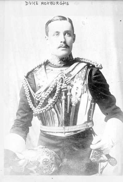 रॉक्सबर्ग के ड्यूक। 1913 (बी/डब्ल्यू फोटो) द्वारा अज्ञात