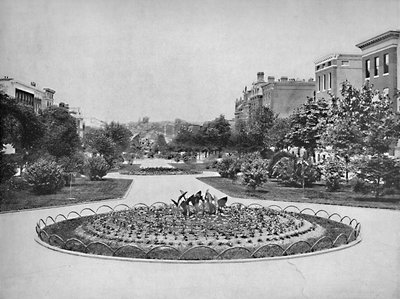 यूटाव प्लेस उत्तर की ओर देख रहा है, बाल्टीमोर, Md।, C1897। द्वारा अज्ञात