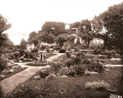 फरहानम कैसल, एल्डरशॉट के पास, सरे, 1894। द्वारा अज्ञात