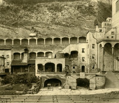 फेल्सनट्रेस्चुले, साल्ज़बर्ग, ऑस्ट्रिया, c1935 में फॉस्ट टाउन। द्वारा अज्ञात