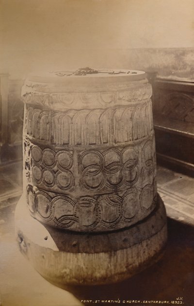 फॉन्ट, सेंट मार्टिन्स चर्च, कैंटरबरी, 1929। द्वारा अज्ञात