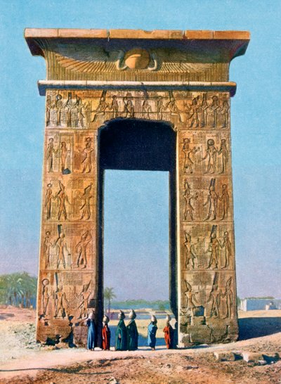 20 वीं सदी के मिस्र के कार्नक, लक्सर के मंदिर परिसर का प्रवेश द्वार द्वारा अज्ञात