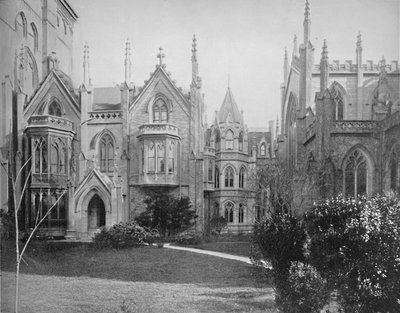 ग्रेस चर्च और रेक्टोरी, न्यूयॉर्क, c1897। द्वारा अज्ञात