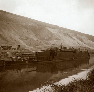 गनबोट, जेनिकोर्ट, उत्तरी फ्रांस, c1914-c1918 द्वारा अज्ञात