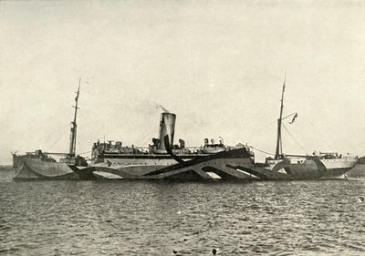 एचएम सहायक क्रूजर कोरोनाडो कैमोफ्लेज्ड, 1919। द्वारा अज्ञात