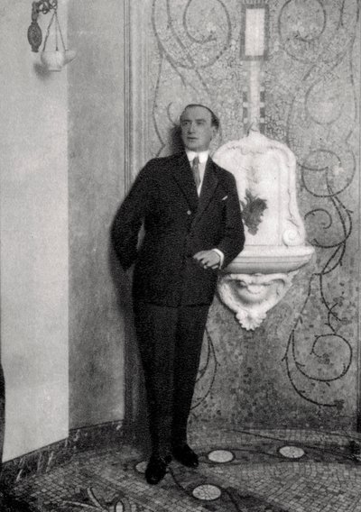हेनरी बैटेल, फ्रांसीसी नाटककार और कवि, 1913 द्वारा अज्ञात