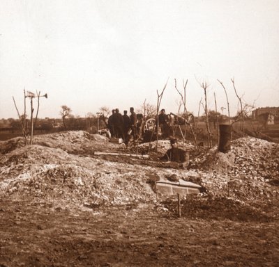 छिपी हुई बैटरी, c1914-c1918 द्वारा अज्ञात