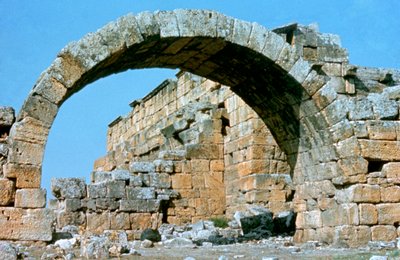 हायरपोलिस, पामुककेल, तुर्की, 190BC द्वारा अज्ञात