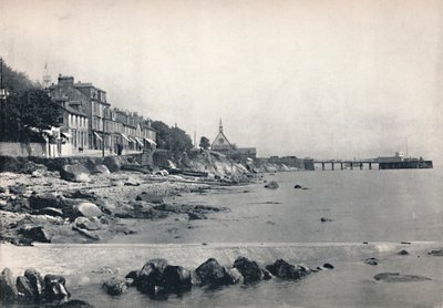 इनलान - रॉकी बीच और स्टीमबोट पियर दिखाते हुए, 1895 द्वारा अज्ञात