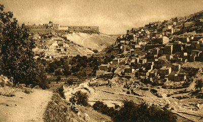 यरुशलम - वैली ऑफ किड्रन, सिलोअम और सिटी वॉल, c1918-c1939। द्वारा अज्ञात