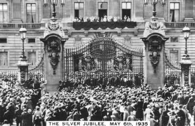 किंग जॉर्ज बनाम सिल्वर जुबली, लंदन, 6 मई, 1935 द्वारा अज्ञात