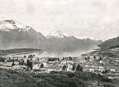 वाकाटिपु झील और पहाड़, क्वीन्सटाउन, न्यूजीलैंड, 1895। द्वारा अज्ञात
