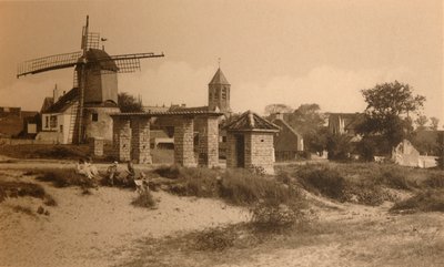 ओल्ड मिल और चर्च, ओल्ड विंडमिल और चर्च, c1900। द्वारा अज्ञात