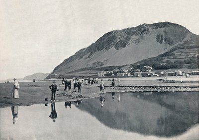 ललनफेइरचन - द विलेज एंड पेनमेनावर माउंटेन, 1895 द्वारा अज्ञात