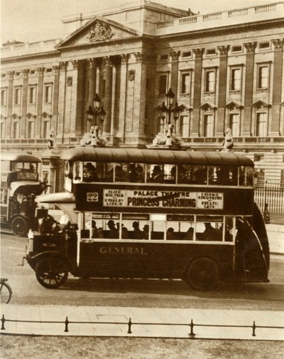 लोंडोंस न्यू ऑल-वेदर बस, 1927, 1935। द्वारा अज्ञात