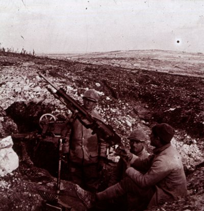 मशीनगन, माउंट केमेल, फ्लैंडर्स, बेल्जियम, c1914-c1918 द्वारा अज्ञात