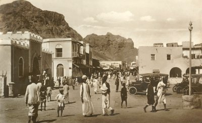 मेन स्ट्रीट, क्रेटर, अदन, c1918-c1939। द्वारा अज्ञात