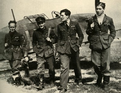 73 स्क्वाड्रन, 1939-1940, 1941 के सदस्य। द्वारा अज्ञात
