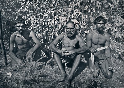 न्यू साउथ वेल्स एबोरिजिन्स - किंग बिली और उनके एडीसी, c1900। द्वारा अज्ञात
