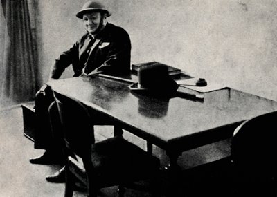 ब्रिटेन के युद्ध के दौरान दक्षिण तट पर, 1940, 1945। द्वारा अज्ञात
