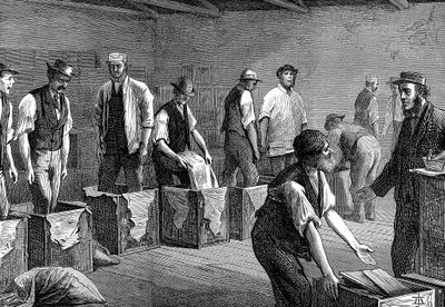 ईस्ट एंड वेस्ट इंडिया डॉक कंपनी, लंदन, 1874 के गोदामों में चाय की पैकिंग द्वारा अज्ञात