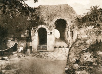 पोर्टा मरीना, पोम्पेई, इटली, c1900s द्वारा अज्ञात