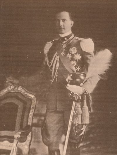 इटली के राजकुमार अम्बर्टो, c1933 द्वारा अज्ञात