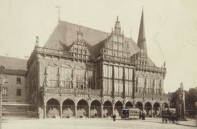 ब्रेमेन में सिटी हॉल। 1900 के आसपास द्वारा अज्ञात