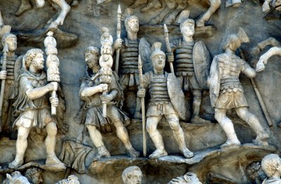 रोमन सैनिकों ने अंतिम संस्कार में भाग लिया, अंतिम संस्कार की रस्म, c180-196 द्वारा अज्ञात