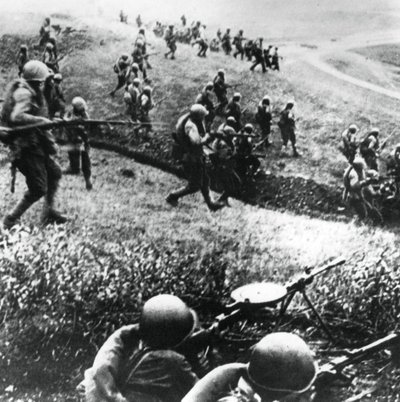जवाबी हमले में रूसी सेना, मोजडोक क्षेत्र, उत्तरी काकेशस, सितंबर 1942 द्वारा अज्ञात