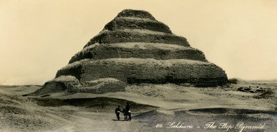 सकारा - द स्टेप पिरामिड, c1918-c1939। द्वारा अज्ञात