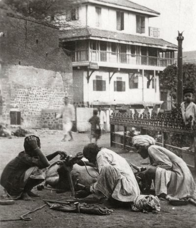 बैल पर जूता मारना, भारत, c1927-c1929 द्वारा अज्ञात