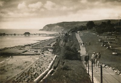 स्मॉल होप बे और शैंक्लिन पियर, IW, क्लिफ वॉक से, c1920। द्वारा अज्ञात