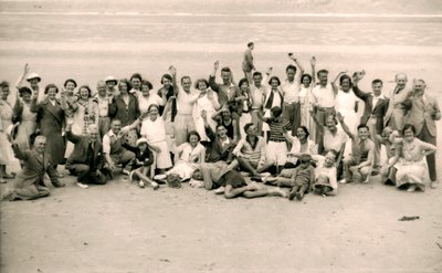 जर्सी के 1938 में ला पुब्लेंट बीच पर ग्लूसेस्टर होटल पार्टी के लिए खेल दिवस द्वारा अज्ञात