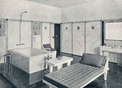 बाथरूम ऑफ द स्टोकलेट पैलेस, ब्रुसेल्स, बेल्जियम, c1914 द्वारा अज्ञात