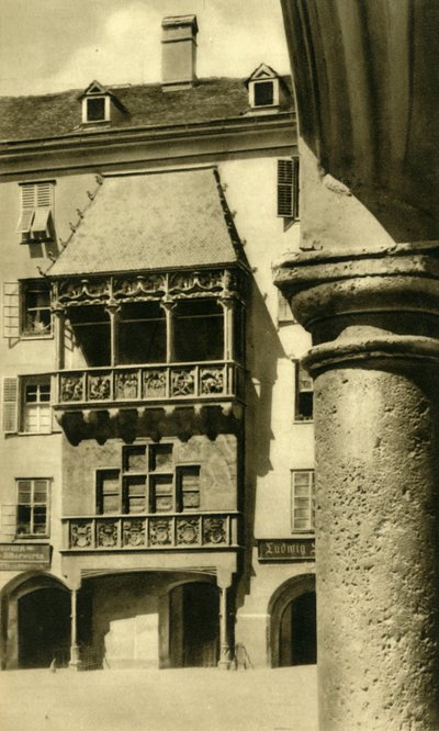द गोल्डनज़ डचल, इन्सब्रक, टायरॉल, ऑस्ट्रिया, c1935। द्वारा अज्ञात