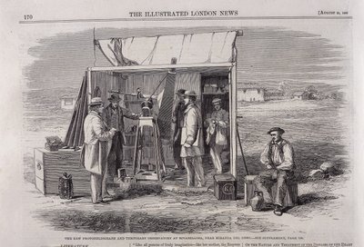 1860 में स्पेन में ग्रहण-दर्शन अभियान में उपयोग किए जा रहे केव हेलियोग्राफ़ द्वारा अज्ञात