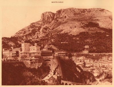 द प्रिंसेस पैलेस एंड ला कॉनडामाइन, मोंटे कार्लो, 1930। द्वारा अज्ञात