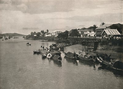 रिवर बैंक और स्ट्रैंड रोड, मौलमीन, 1900। द्वारा अज्ञात
