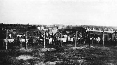 फ्रिट हिल, केम्बरली, 1914, 1915 में एकाग्रता शिविर द्वारा अज्ञात