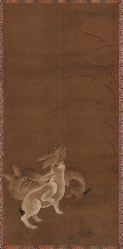 तीन खरगोश चंद्रमा को देख रहे हैं, 1368-1644। द्वारा अज्ञात