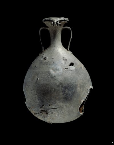 ढक्कन के साथ टिन-सीसा मिश्र धातु फ्लास्क, XVIII राजवंश c1540 ईसा पूर्व-c1292 ईसा पूर्व द्वारा अज्ञात